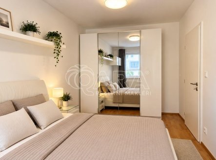 Pronájem bytu, 3+kk, 72,5 m²