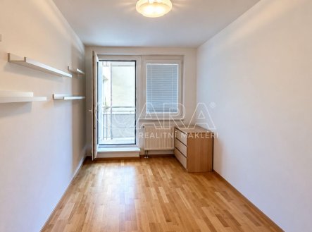 Pronájem bytu, 3+kk, 72,5 m²