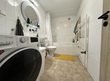 Pronájem bytu, 2+1, 60 m²