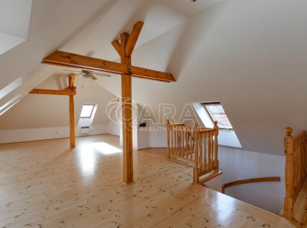 Prodej domu/vily, 276 m²