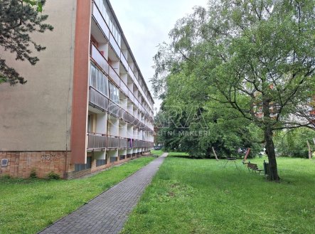 Pronájem bytu, 1+kk, 32 m²