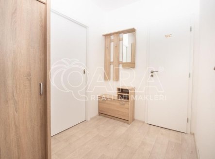Pronájem bytu, 1+kk, 35,6 m²