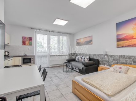 Pronájem bytu, 1+kk, 32 m²