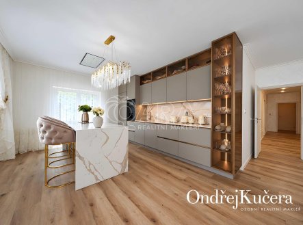 Prodej domu/vily, 200 m²