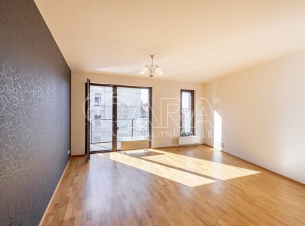 Pronájem bytu, 3+kk, 117 m²
