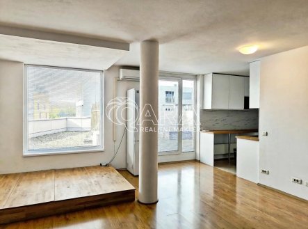 Pronájem bytu, 2+kk, 70 m²