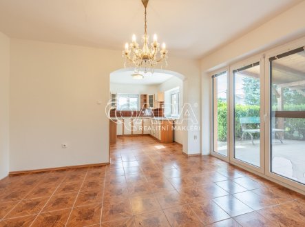 Prodej bytu, 4+kk, 122 m²