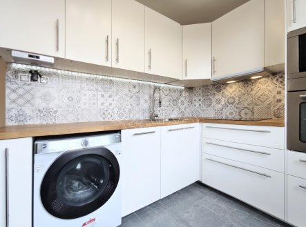 Pronájem bytu, 2+1, 53 m²
