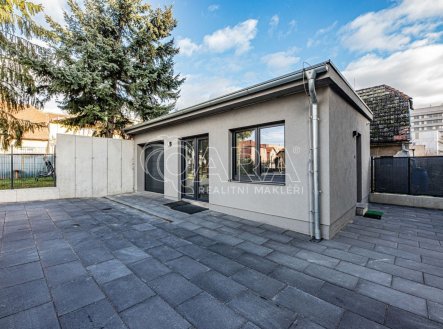 Pronájem kanceláře, 27 m²