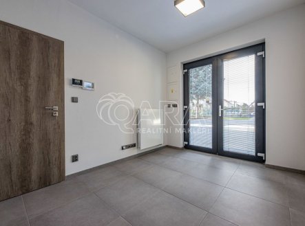 Pronájem kanceláře, 27 m²