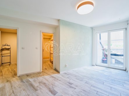 Prodej bytu, 2+kk, 188 m²