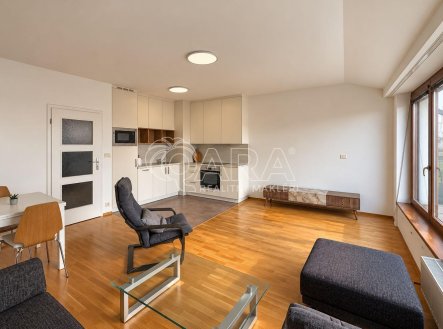 Pronájem bytu, 2+kk, 64 m²