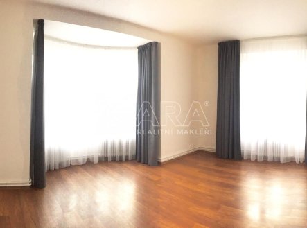 Pronájem bytu, 2+1, 65 m²