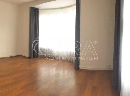 Pronájem bytu, 2+1, 65 m²