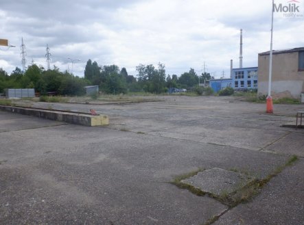 Pronájem komerčního objektu, průmyslový areál, 23 000 m²