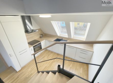 Pronájem bytu, 2+kk, 65 m²
