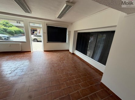 Pronájem kanceláře, 51 m²
