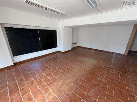 Pronájem kanceláře, 51 m²
