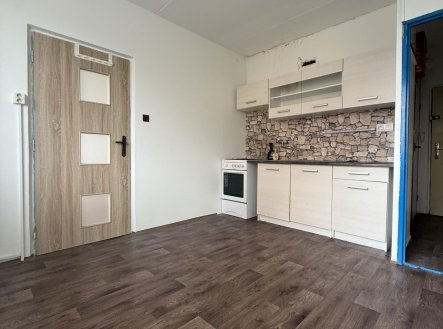 Pronájem bytu, 1+1, 38 m²