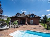Prodej - dům/vila, 308 m²