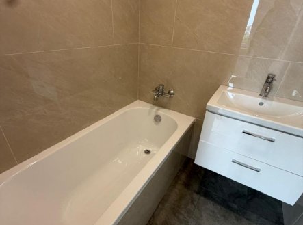 Pronájem bytu, 3+1, 81 m²