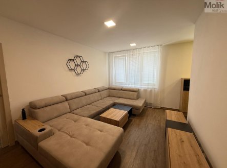 Pronájem bytu, 3+1, 63 m²