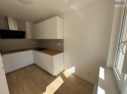 Prodej bytu, 3+1, 69 m²