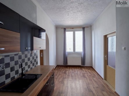Pronájem bytu, 3+1, 90 m²