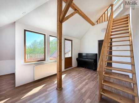 Pronájem bytu, 4+1, 159 m²