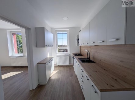 Pronájem domu/vily, 268 m²
