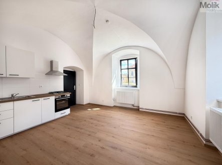 Pronájem bytu, 2+kk, 35 m²