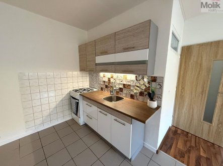 Pronájem bytu, 2+kk, 40 m²