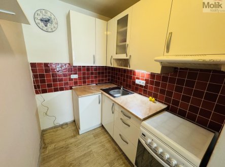 Pronájem bytu, 2+kk, 43,8 m²
