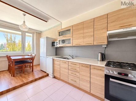 Pronájem bytu, 3+1, 68 m²