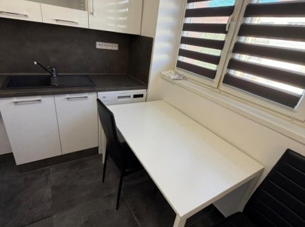 Prodej bytu, 3+1, 75 m²
