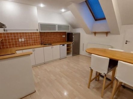 Pronájem bytu, 2+1, 60 m²