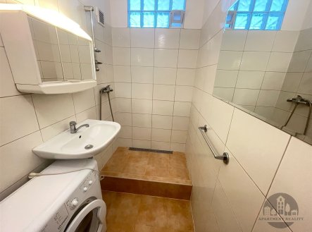 Pronájem bytu, 1+kk, 30 m²