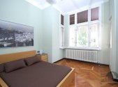 Pronájem bytu, garsoniéra, 64 m²