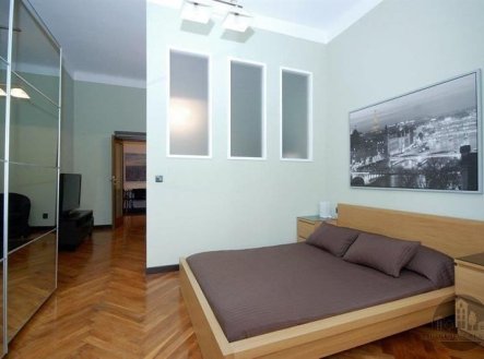 Pronájem bytu, garsoniéra, 64 m²