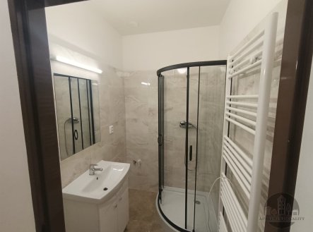 Pronájem bytu, 2+kk, 22 m²