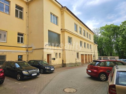 Pronájem komerčního objektu, výroba, 167 m²