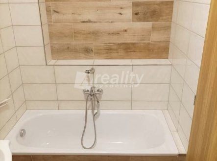 Pronájem bytu, 2+1, 65 m²