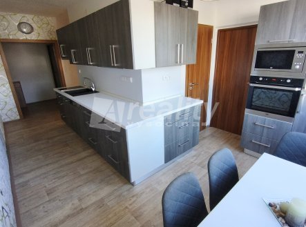Prodej bytu, 2+1, 60 m²