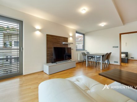 Pronájem bytu, 3+kk, 101 m²