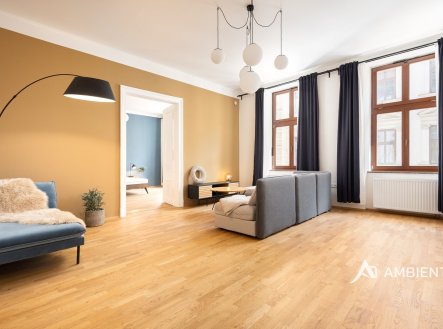 Pronájem bytu, 3+1, 146 m²