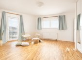 Prodej bytu, 1+1, 54 m²