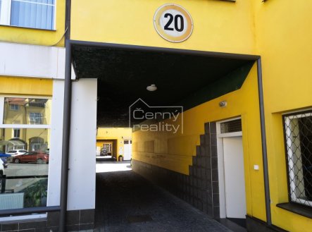 Pronájem kanceláře, 160 m²