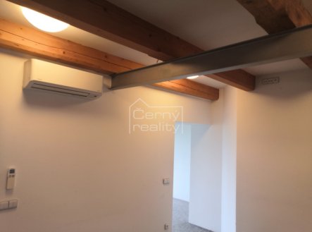 Pronájem bytu, 2+1, 90 m²