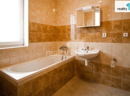 Pronájem bytu, 3+kk, 82 m²