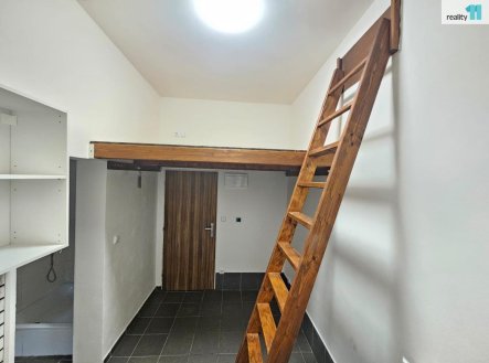 Pronájem bytu, 1+kk, 10 m²